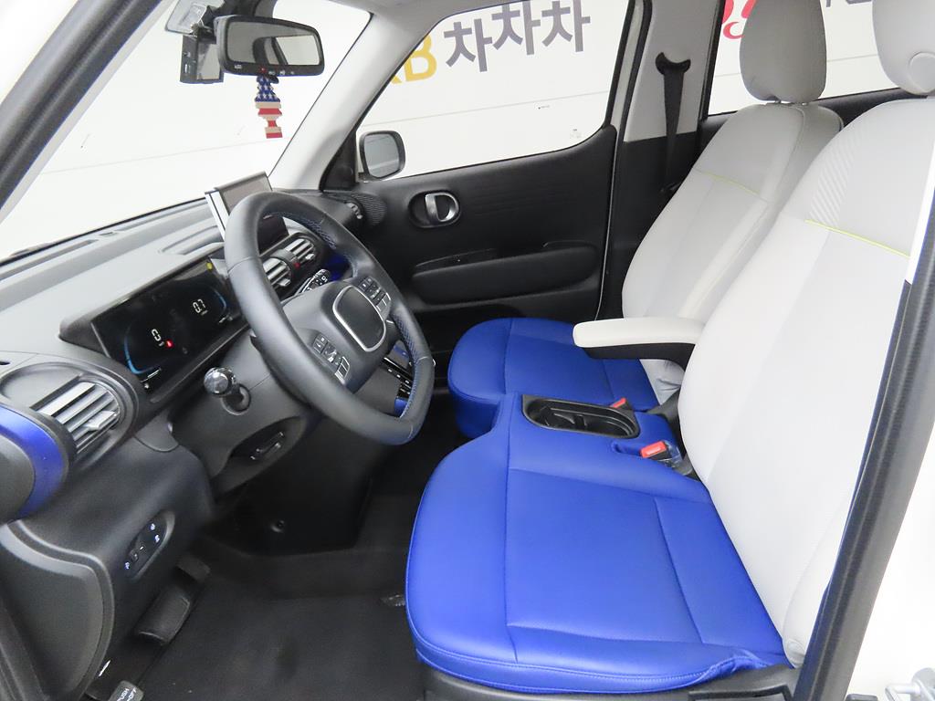 HYUNDAI Casper - Vista 7