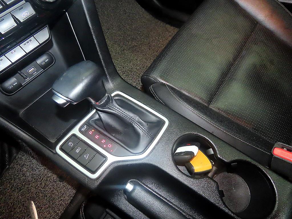 KIA Sportage - Vista 12