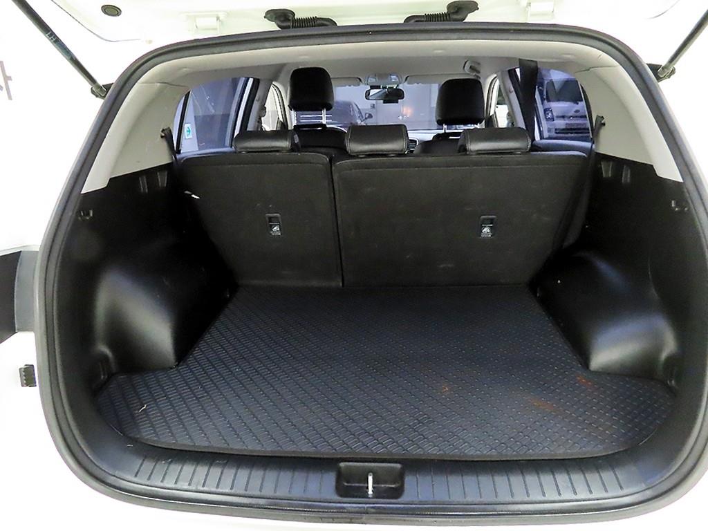 KIA Sportage - Vista 5