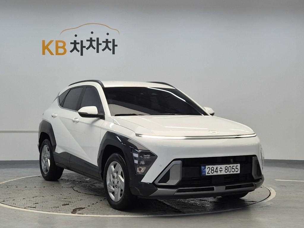 HYUNDAI Kona - Vista 4