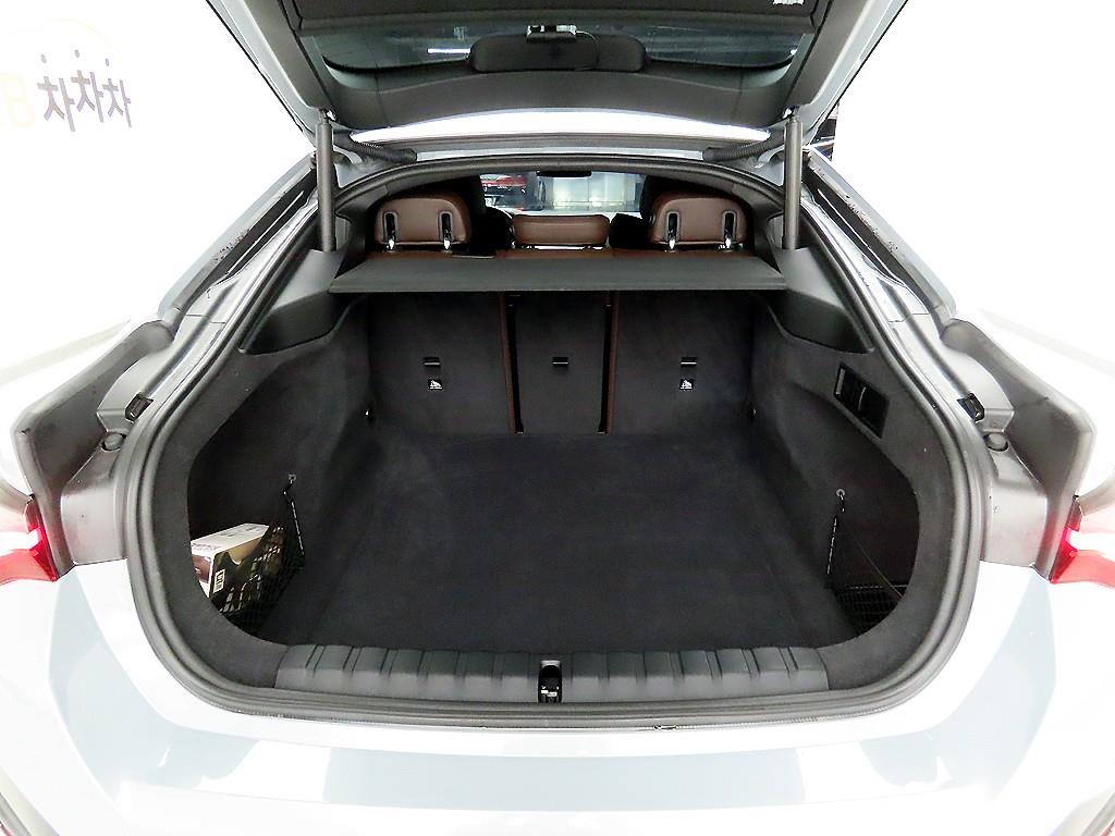 BMW 4 Series - Vista 5