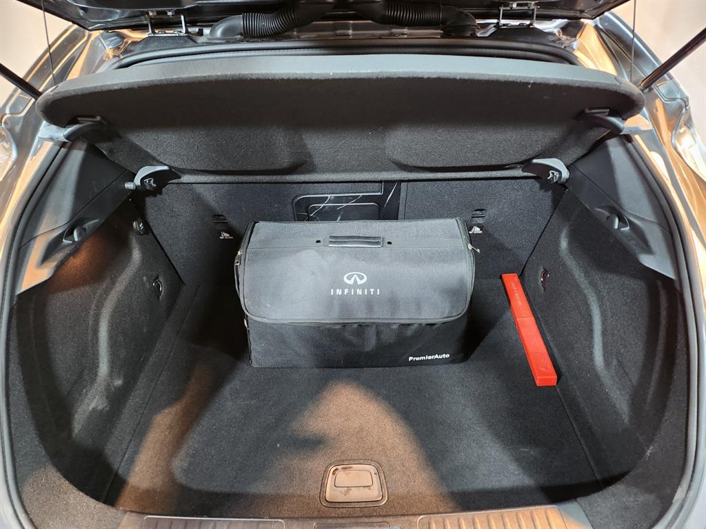 Infiniti Q - Vista 5