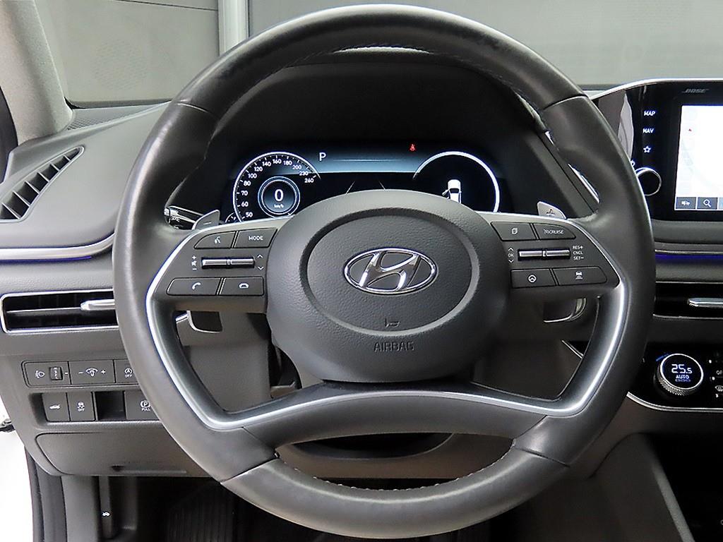 HYUNDAI Sonata - Vista 9