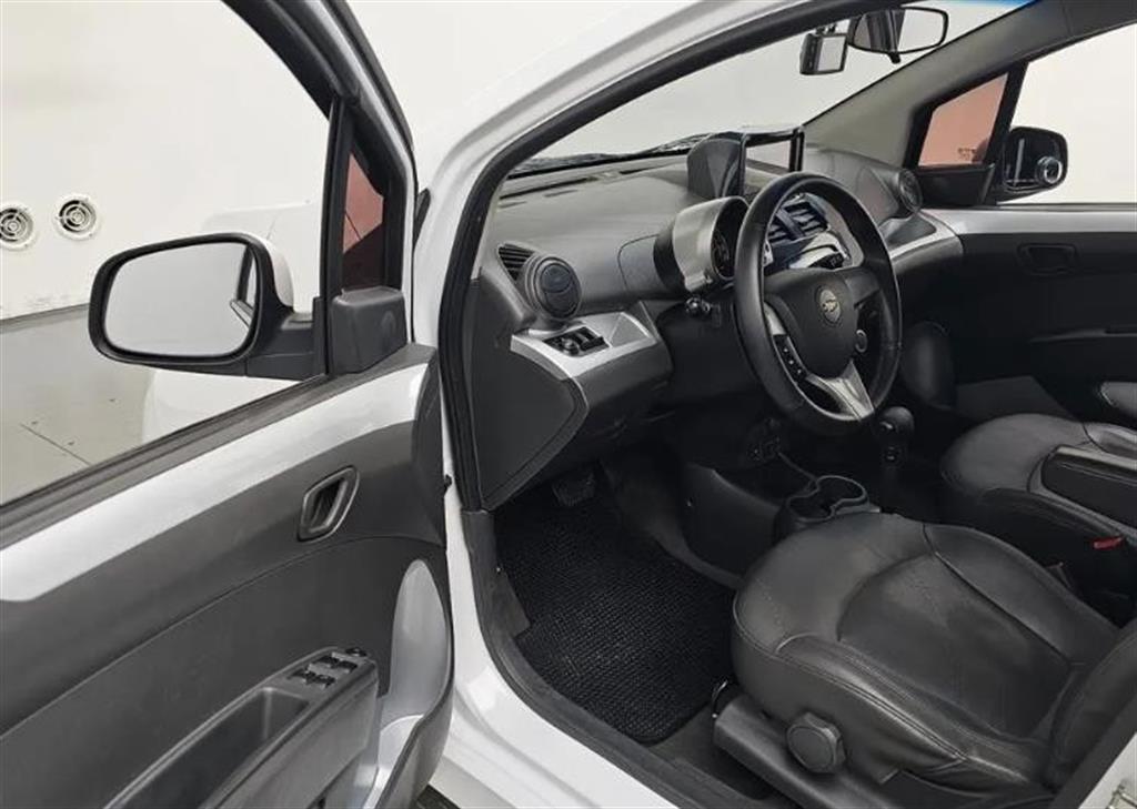Chevrolet Spark 2013 Blanco - Importación desde Corea - HF Imports Iquique - Foto 8