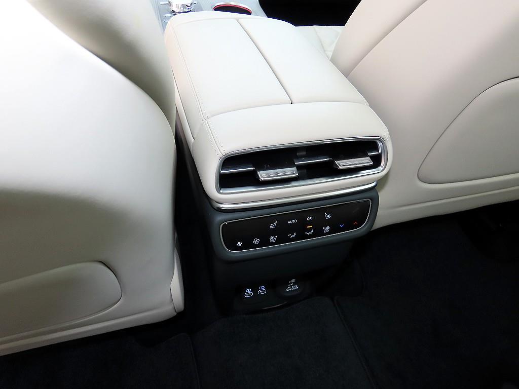 Genesis GV80 2024 Negro - Importación desde Corea - HF Imports Iquique - Foto 15