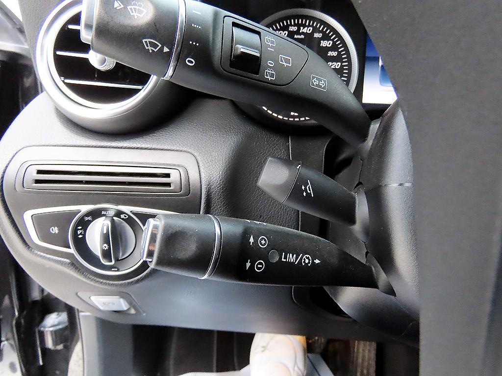 Mercedes Benz GLC Class - Vista 12