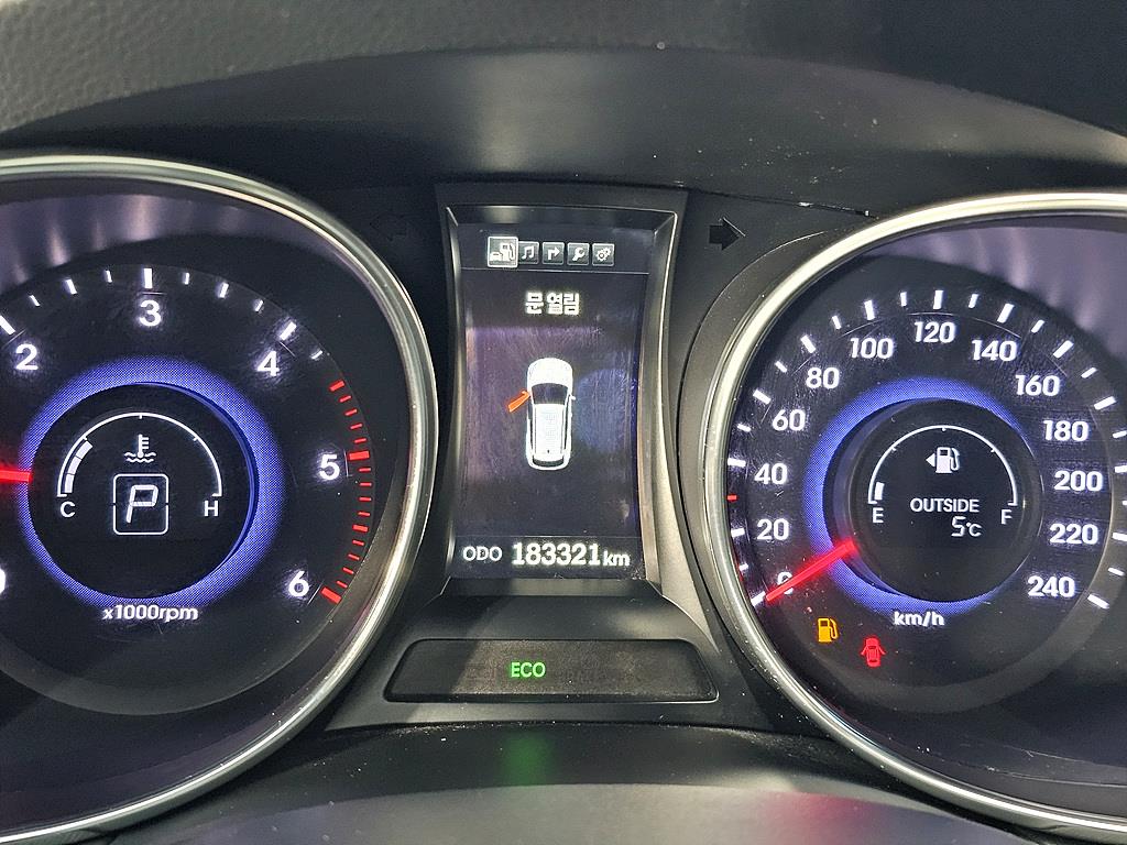 HYUNDAI Santa Fe - Vista 7