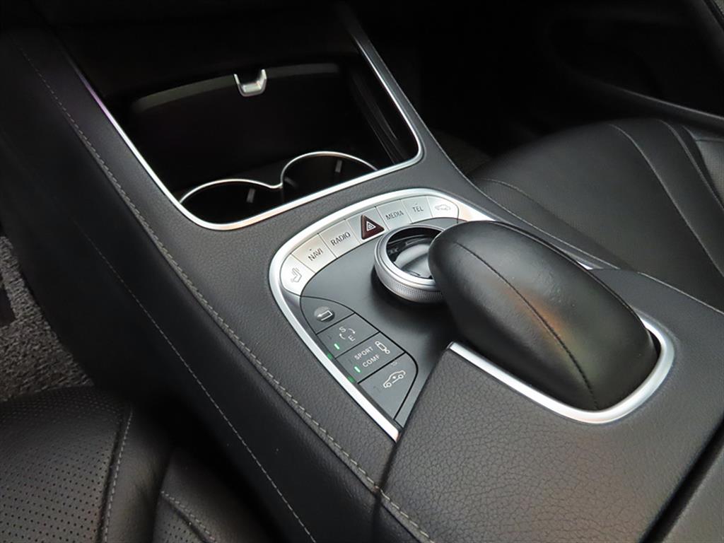 Mercedes Benz S Class - Vista 12