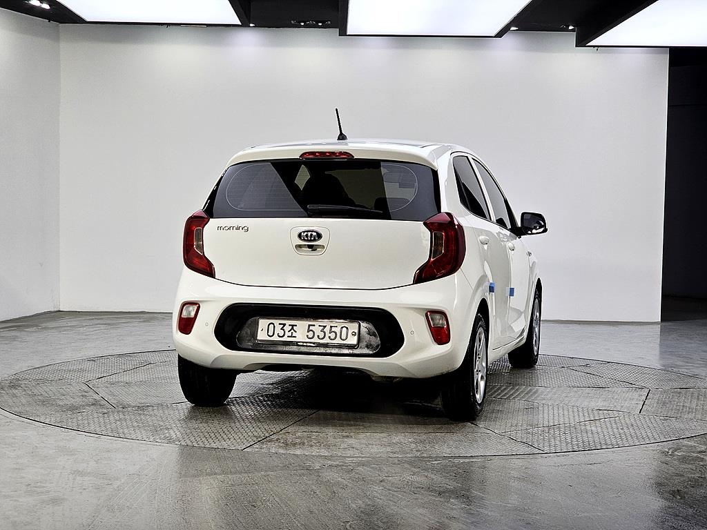 KIA Morning - Vista 4