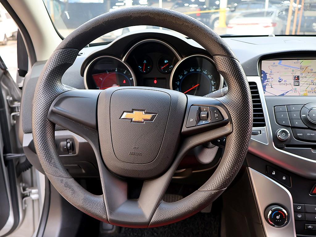Chevrolet Cruise 2012 Gris - Importación desde Corea - HF Imports Iquique - Foto 8