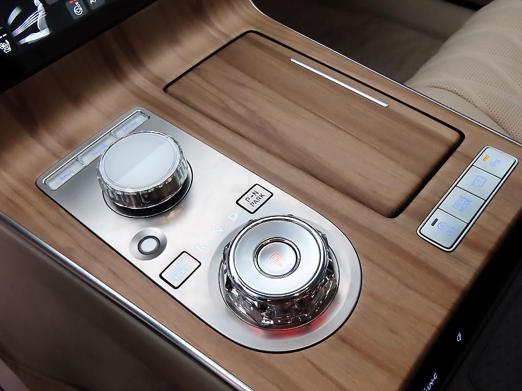 Genesis G80 - Vista 11