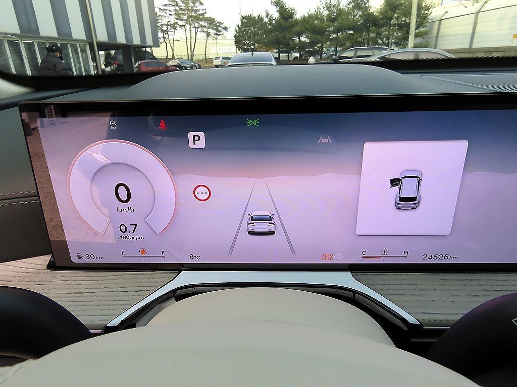 Genesis GV80 - Vista 9