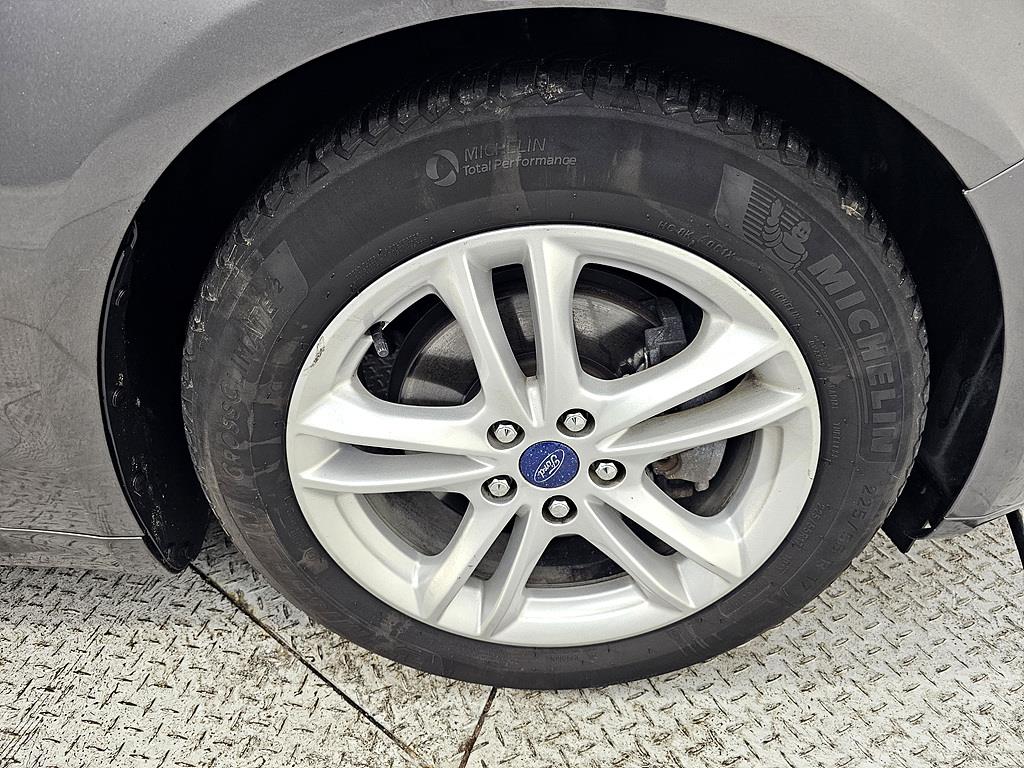 Ford Mondeo 2015 Negro - Importación desde Corea - HF Imports Iquique - Foto 20