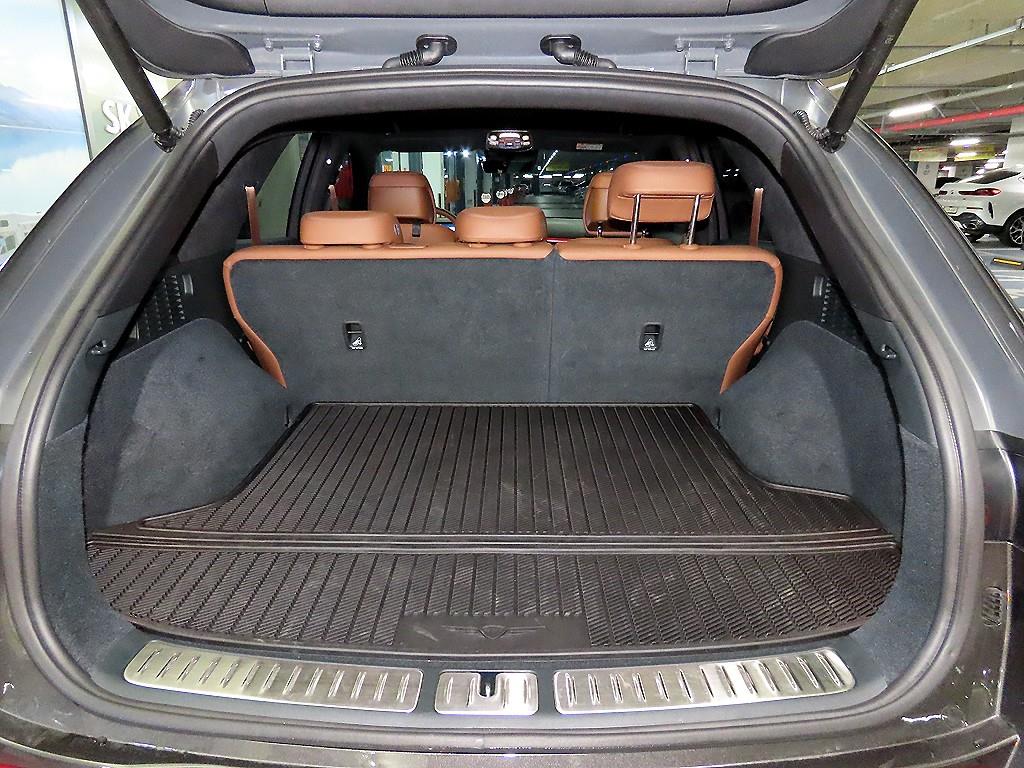 Genesis GV70 2025 Negro - Importación desde Corea - HF Imports Iquique - Foto 16