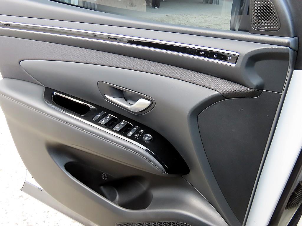 HYUNDAI Tucson - Vista 11