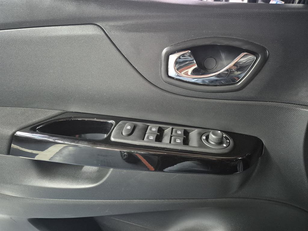 SAMSUNG QM3 - Vista 12