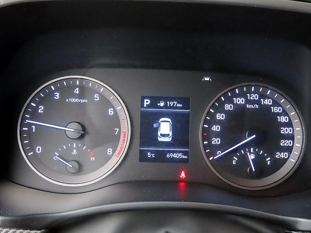 HYUNDAI Tucson - Vista 8