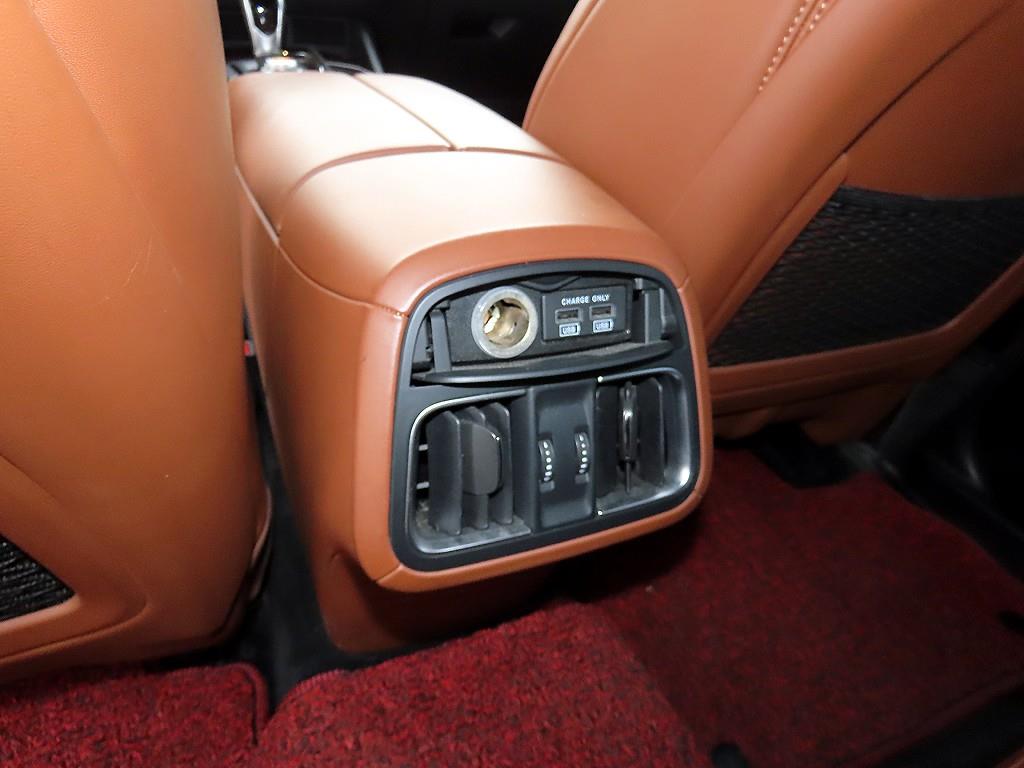 Maserati Levante 2018 Negro - Importación desde Corea - HF Imports Iquique - Foto 16