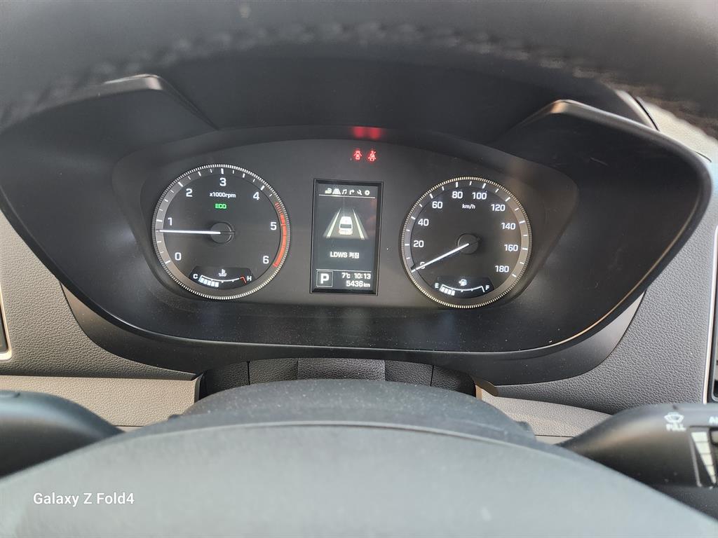 HYUNDAI Solati - Vista 11