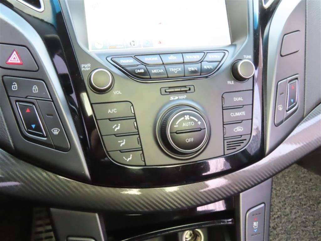 HYUNDAI i40 2014 Gris - Importación desde Corea - HF Imports Iquique - Foto 8