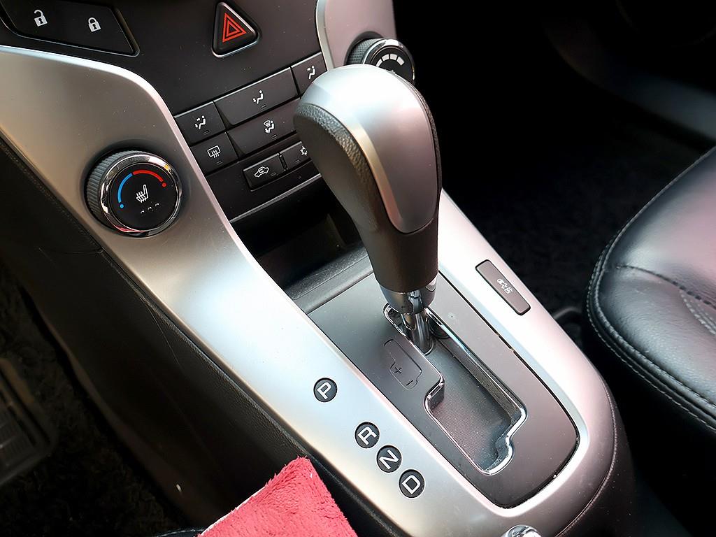 Chevrolet Cruise 2012 Gris - Importación desde Corea - HF Imports Iquique - Foto 7