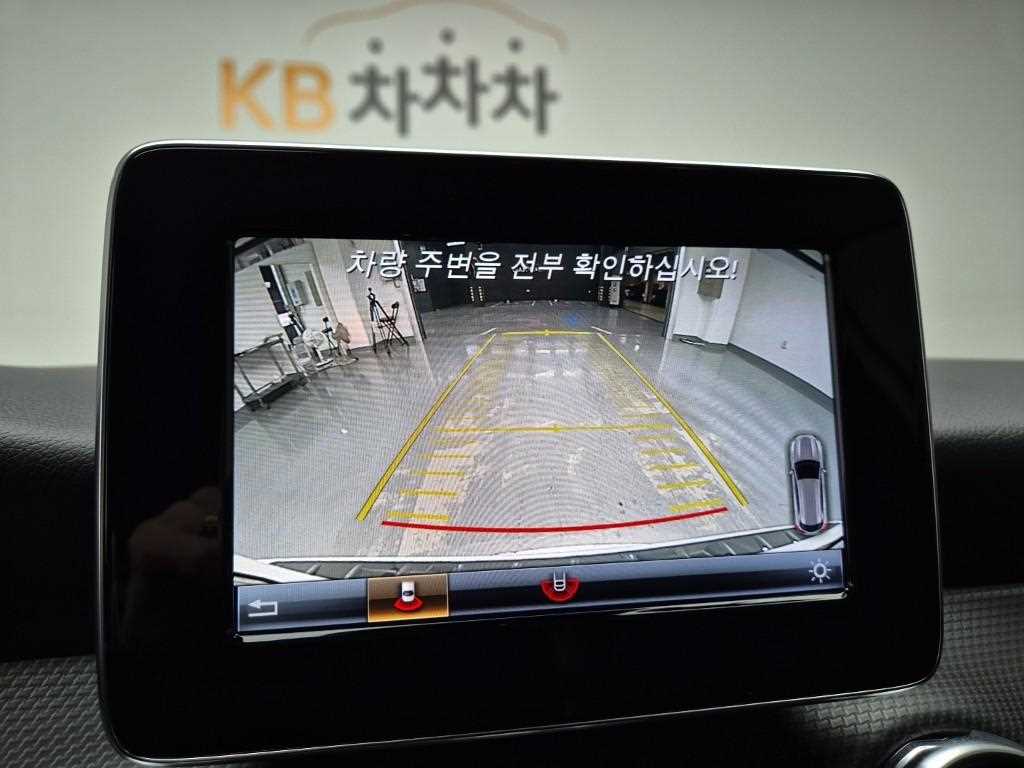 Mercedes Benz GLA Class 2019 Blanco - Importación desde Corea - HF Imports Iquique - Foto 13