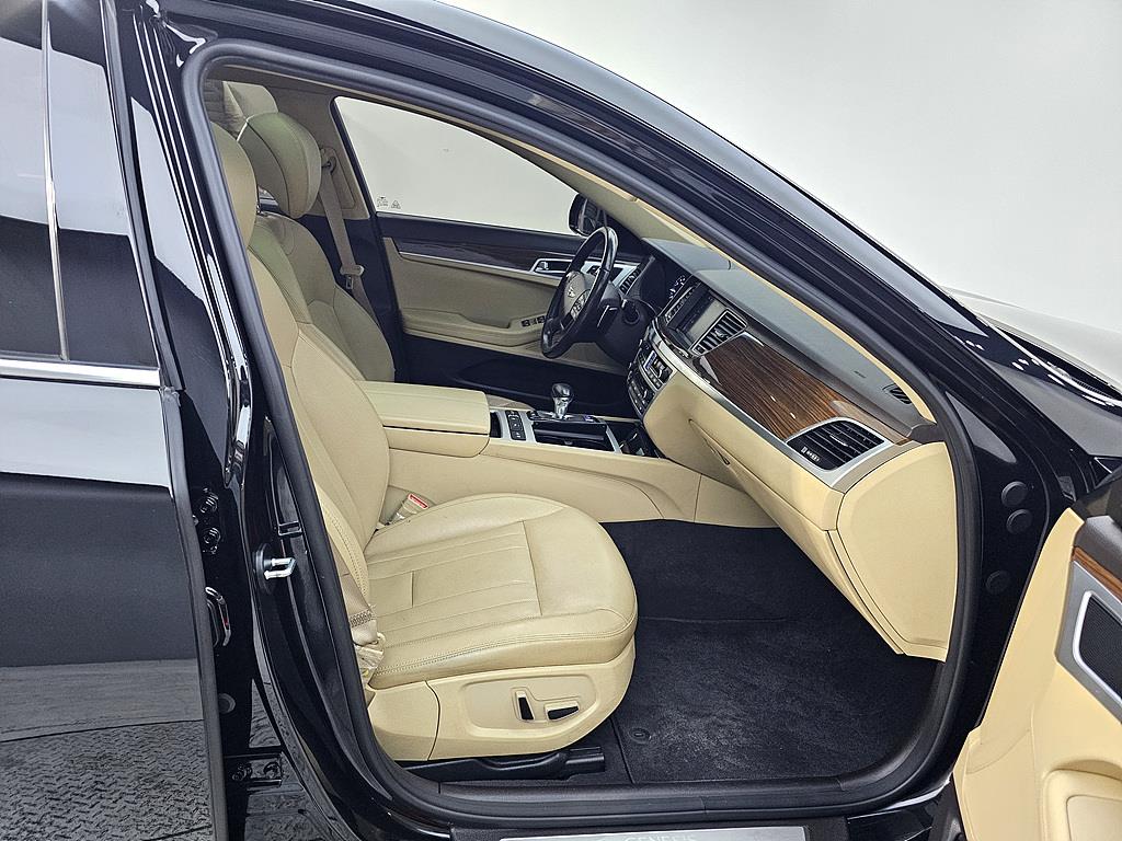 Genesis G80 - Vista 11