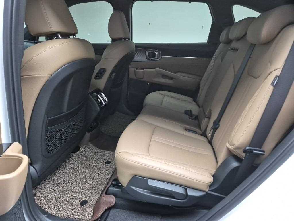 KIA Sorento - Vista 12