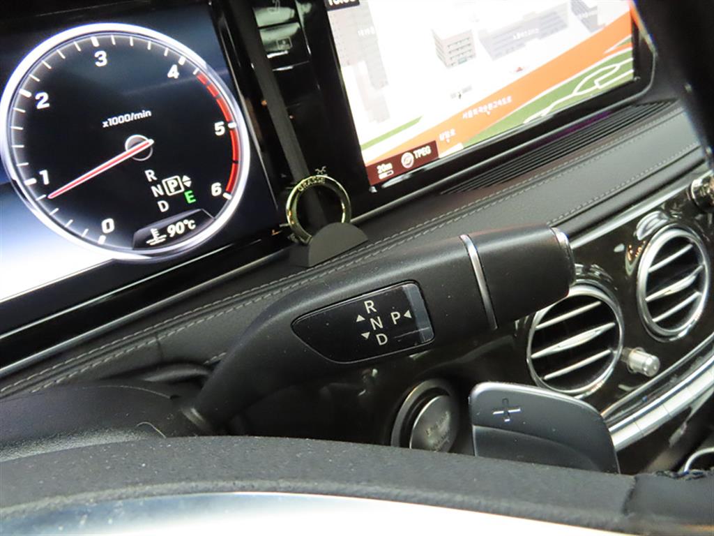 Mercedes Benz S Class - Vista 11