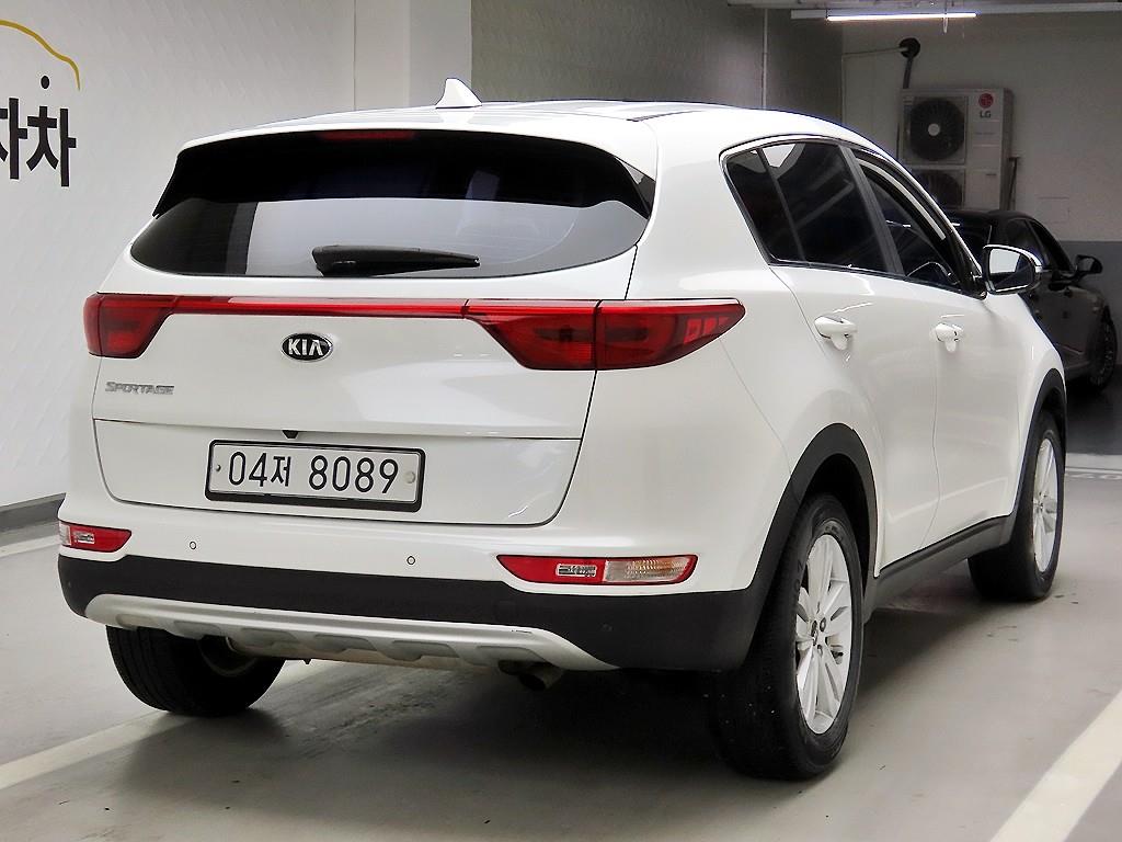 KIA Sportage - Vista 4