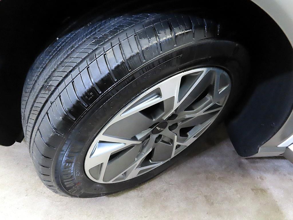 Genesis GV60 2022 Blanco - Importación desde Corea - HF Imports Iquique - Foto 20