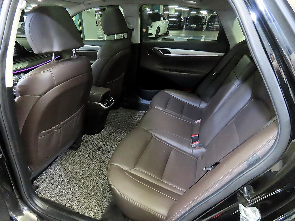 HYUNDAI Grandeur - Vista 7