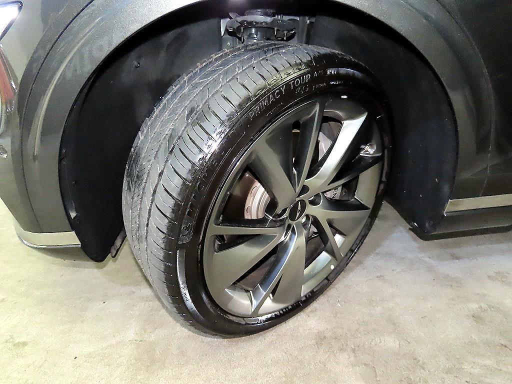 Genesis GV70 2025 Negro - Importación desde Corea - HF Imports Iquique - Foto 20