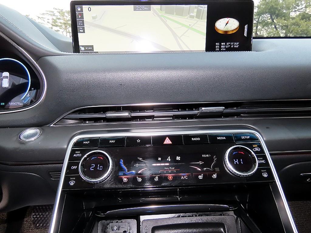 Genesis GV80 - Vista 12