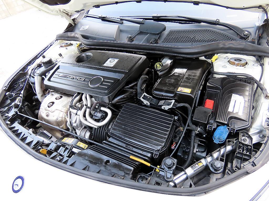 Mercedes Benz CLA Class 2016 Blanco - Importación desde Corea - HF Imports Iquique - Foto 18