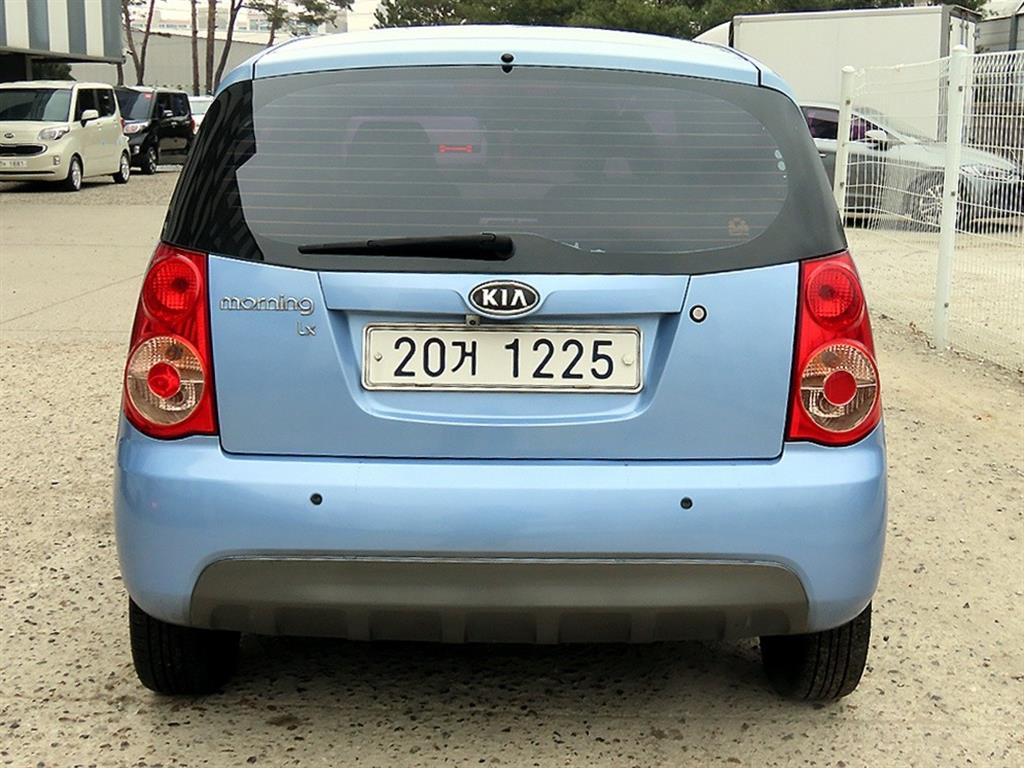 KIA Morning - Vista 4