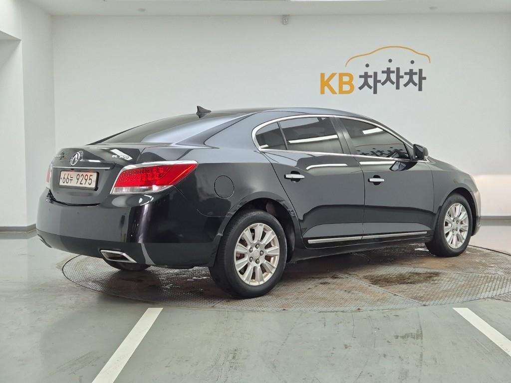 DAEWOO Alpheon - Vista 4