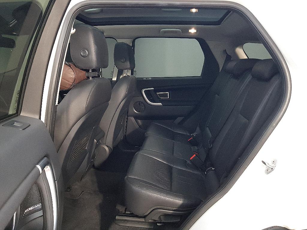 Land Rover Discovery Sports - Vista 9