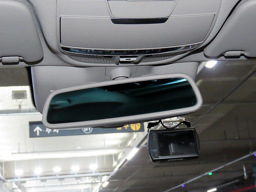 Mercedes Benz C Class 2016 Gris - Importación desde Corea - HF Imports Iquique - Foto 17