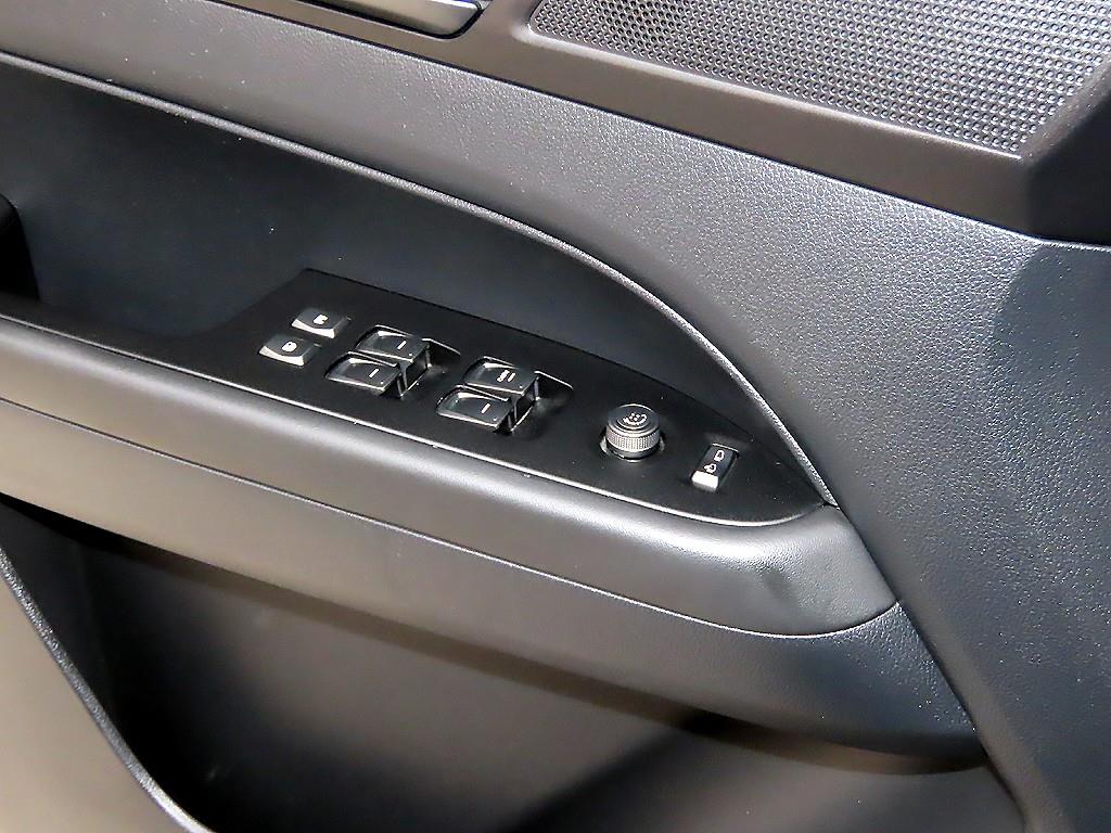 Ssangyong Rexton - Vista 11