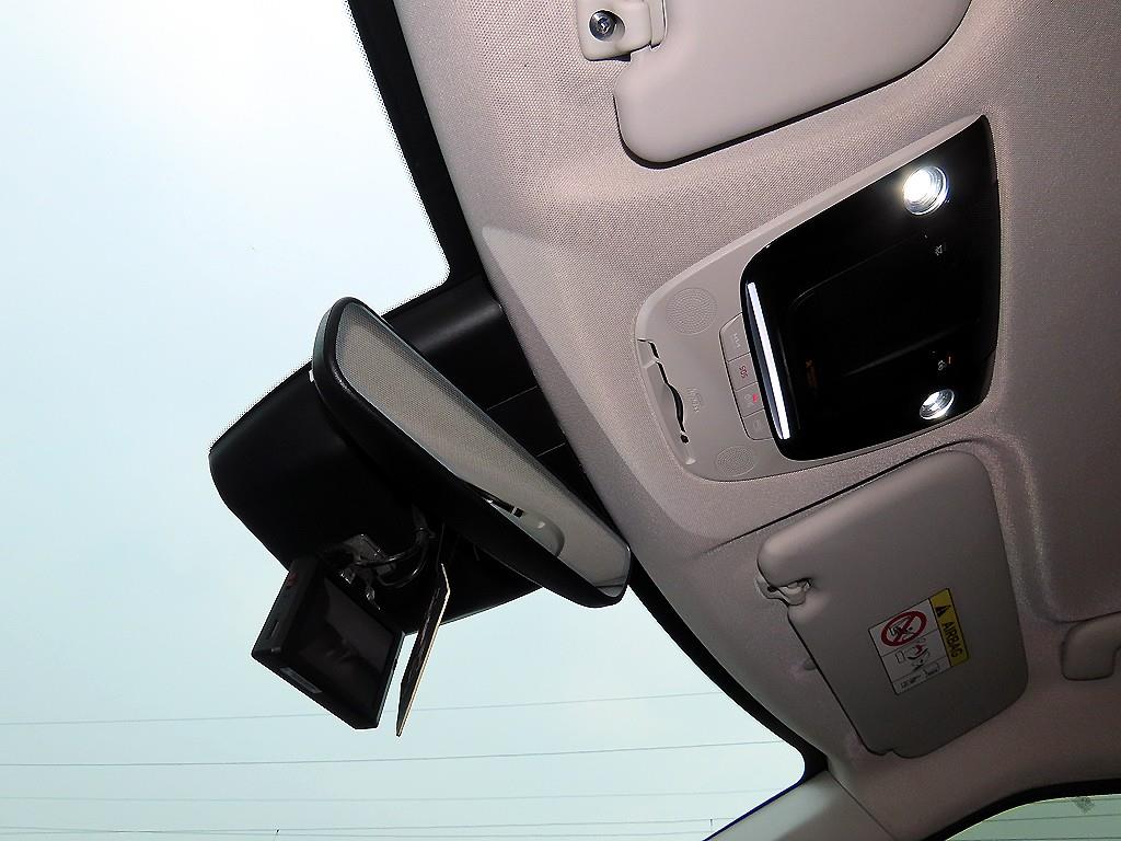 KIA EV6 2022 Blanco - Importación desde Corea - HF Imports Iquique - Foto 14