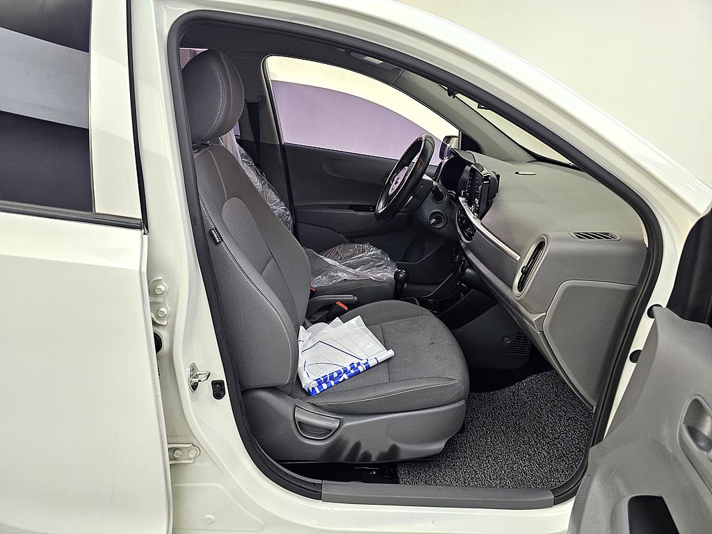 KIA Morning - Vista 8