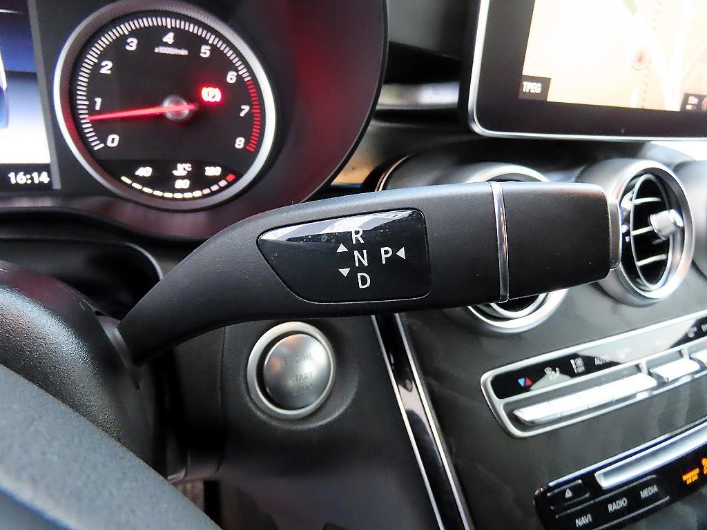 Mercedes Benz GLC Class - Vista 10