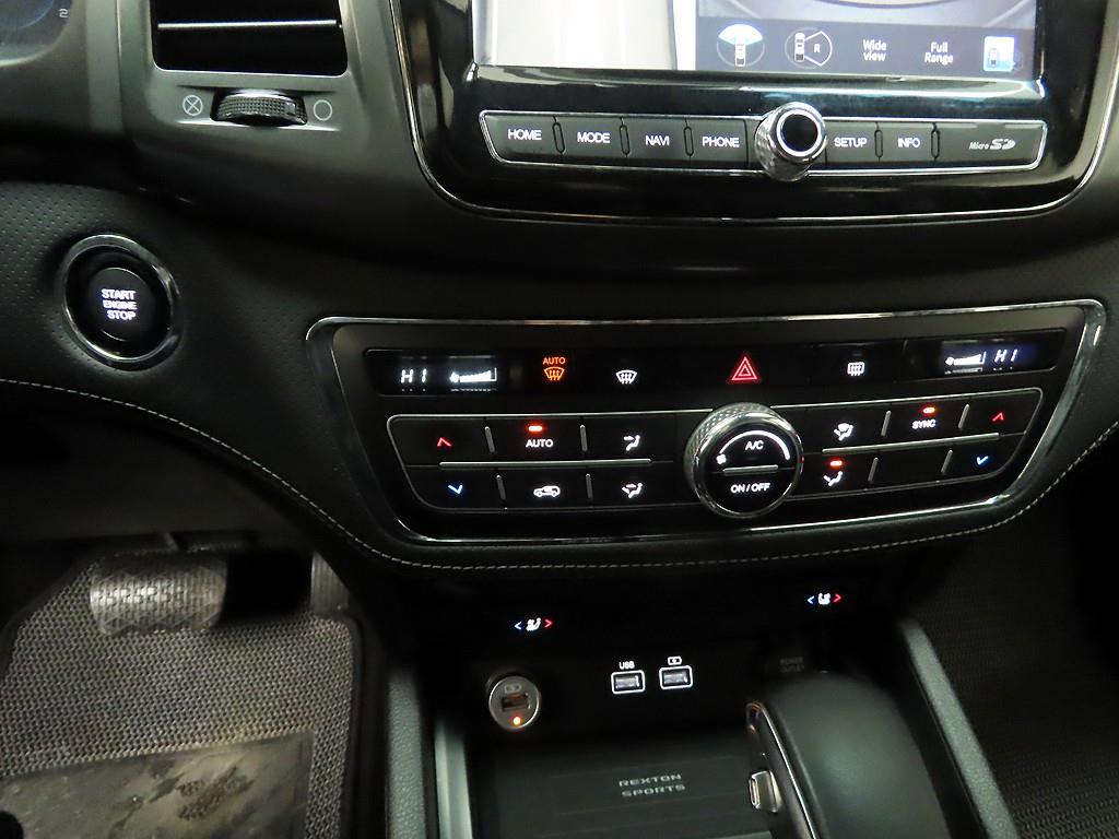 Ssangyong Rexton - Vista 9