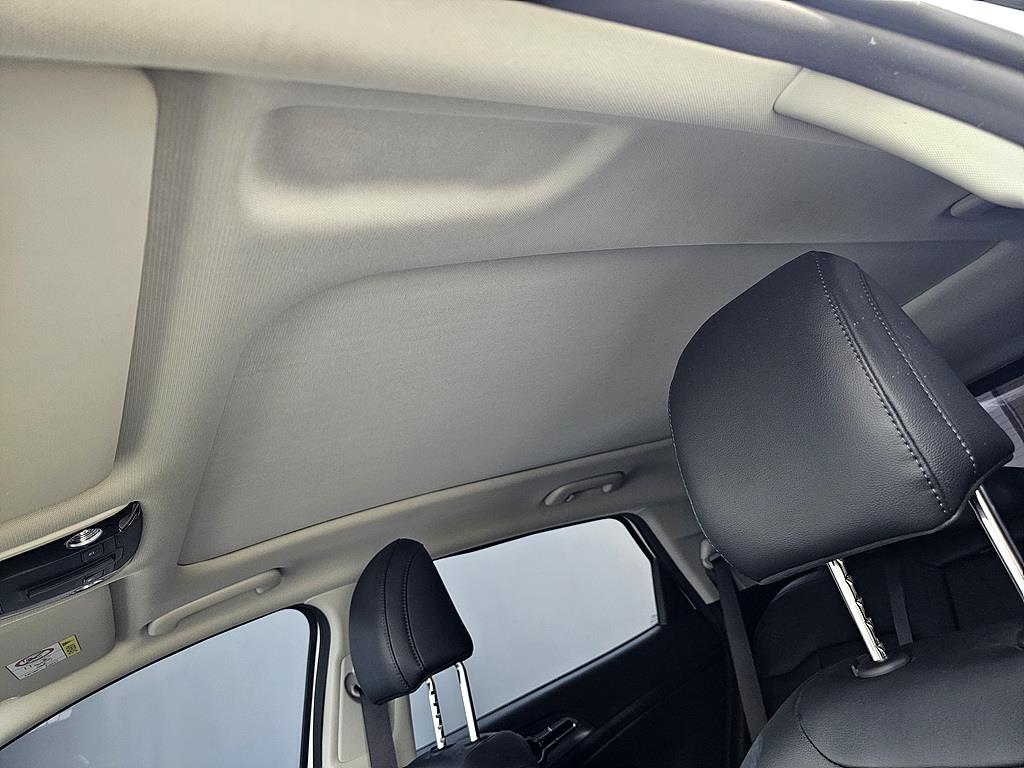 KIA Sportage - Vista 11