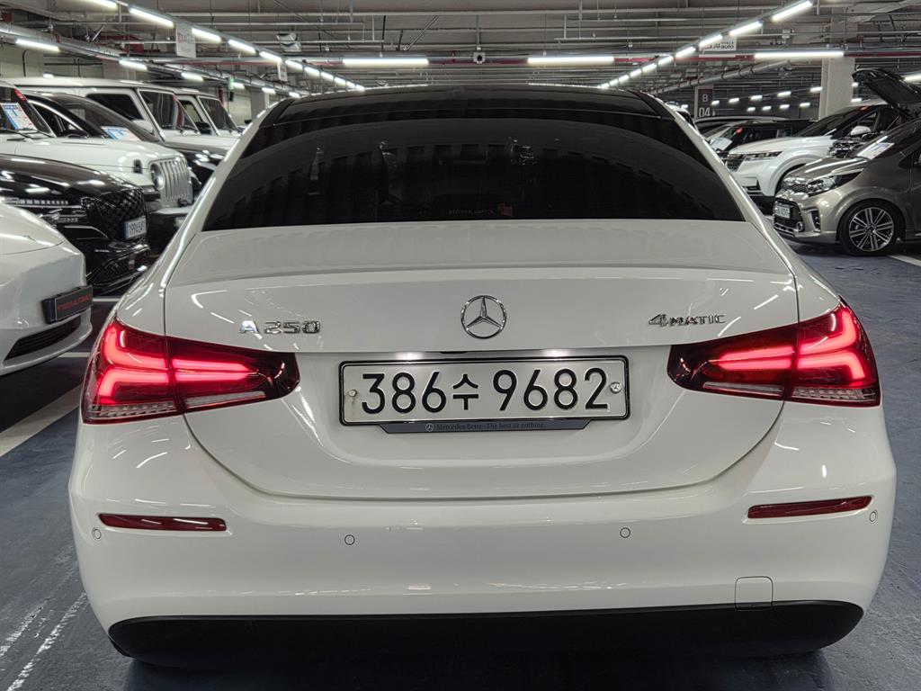 Mercedes Benz A Class - Vista 5