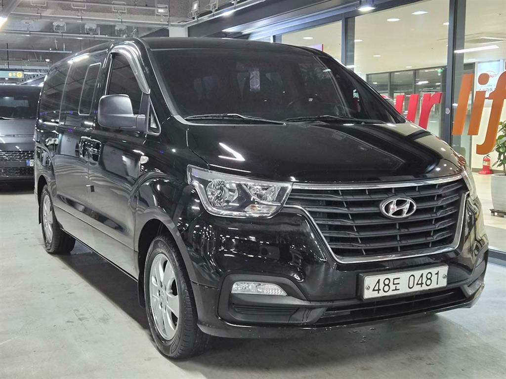 HYUNDAI Starex 2019 - Importación desde Corea - HF Imports Iquique - Foto 1