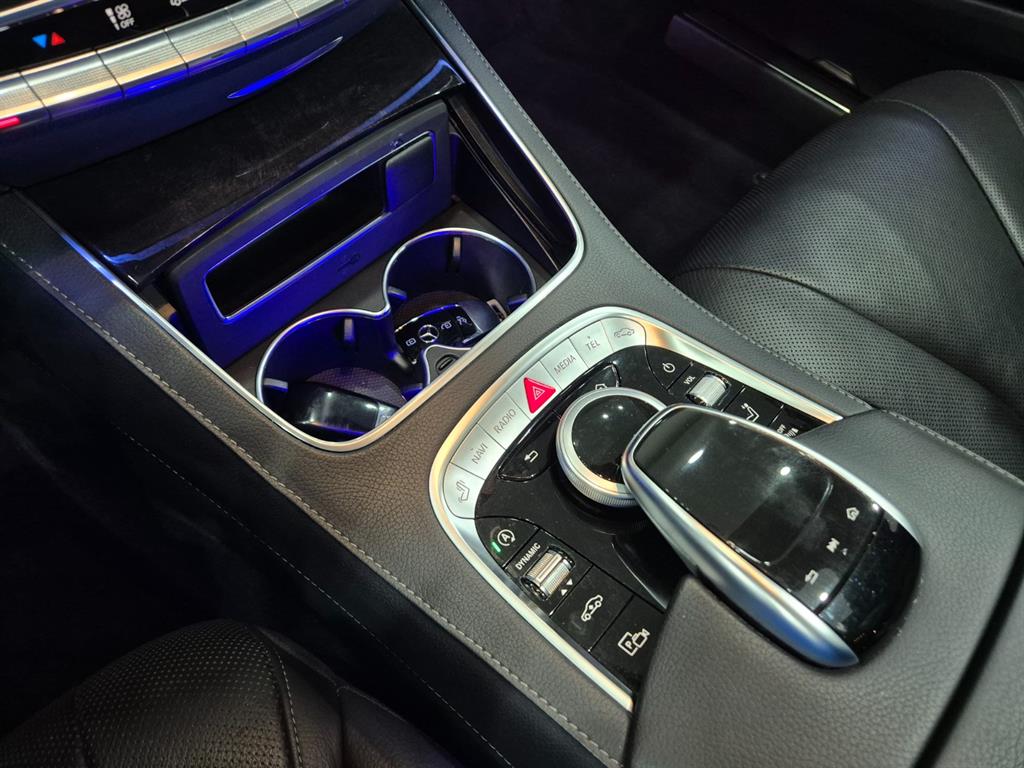 Mercedes Benz S Class - Vista 11