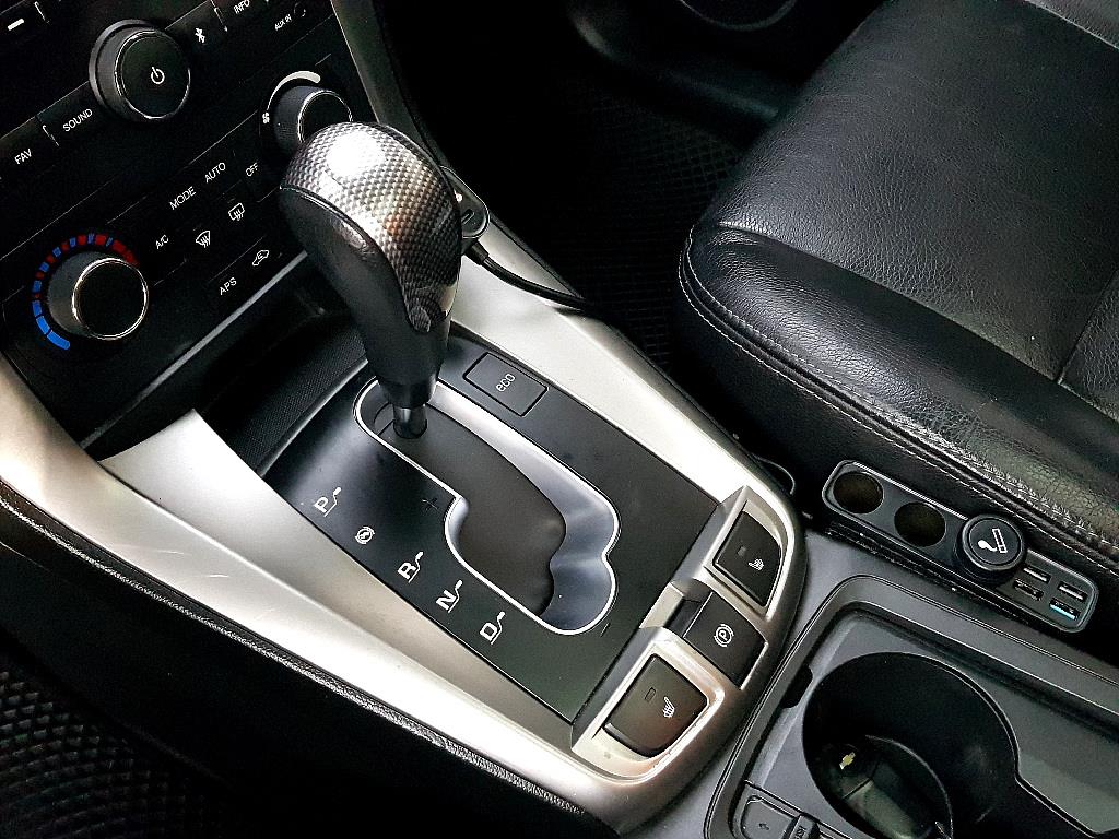 Chevrolet Captiva 2011 Blanco - Importación desde Corea - HF Imports Iquique - Foto 14