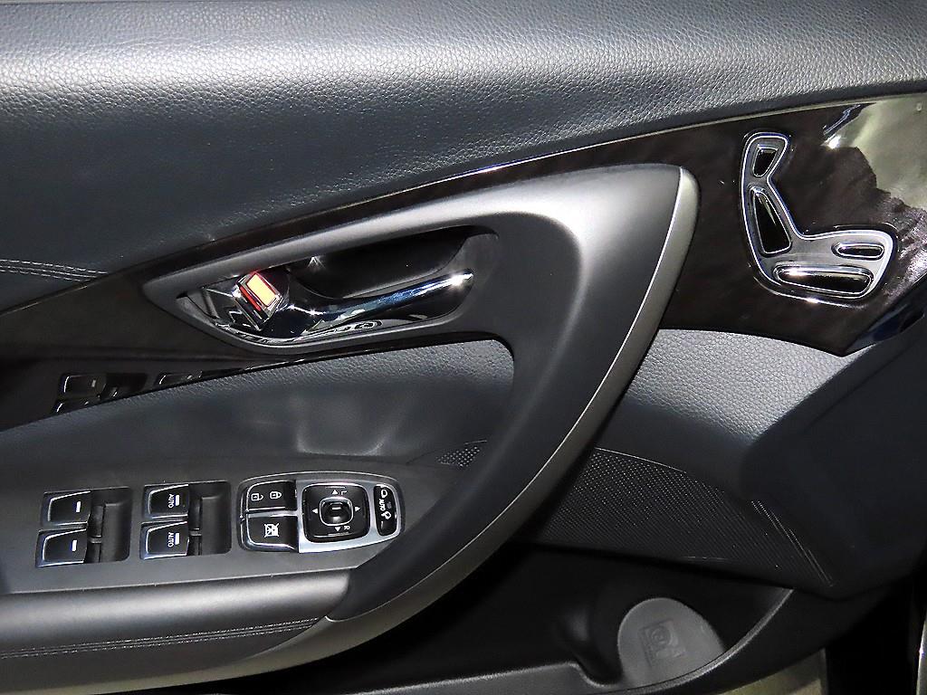 HYUNDAI Grandeur 2016 Negro - Importación desde Corea - HF Imports Iquique - Foto 13